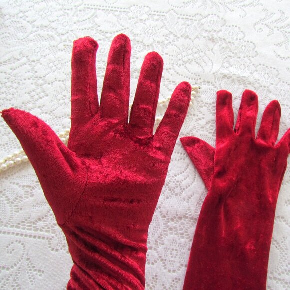 LONG RED GLOVES, M-L, ABOVE-THE-ELBOW SHINY VELOUR: COSTUME, STAGE, SALOON GIRL - Picture 3 of 4